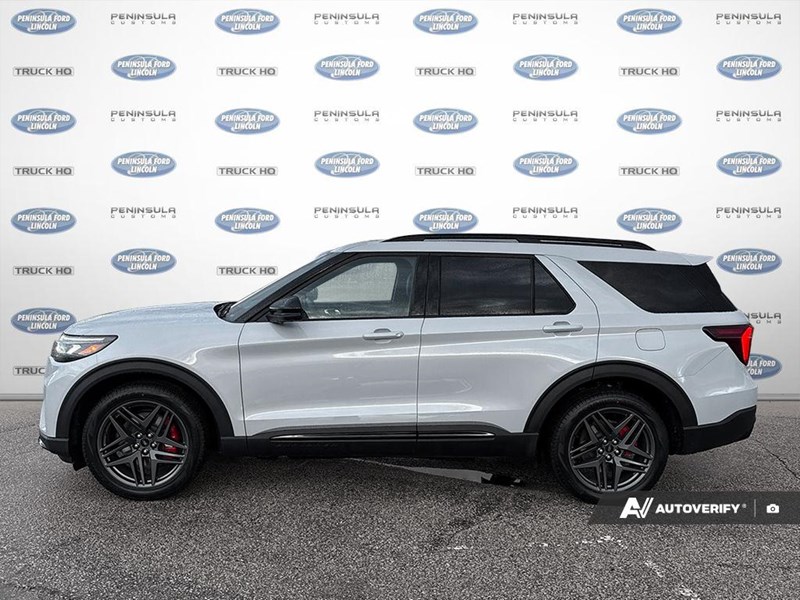 2026 Ford Explorer ST 4WD