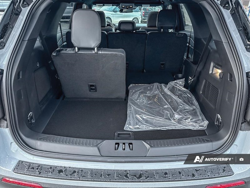 2026 Ford Explorer ST 4WD