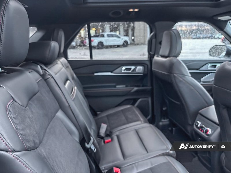 2026 Ford Explorer ST 4WD