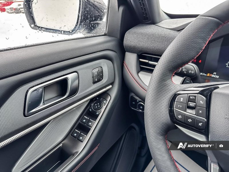 2026 Ford Explorer ST 4WD