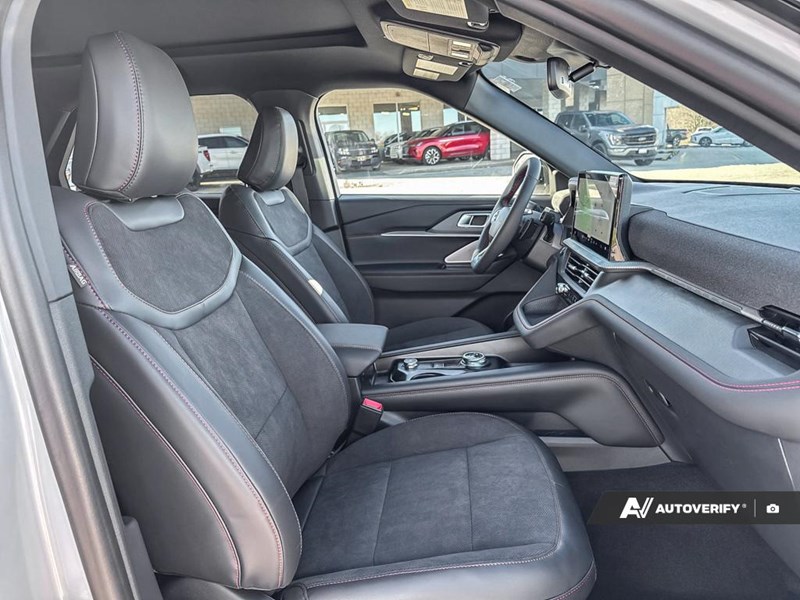 2026 Ford Explorer ST 4WD