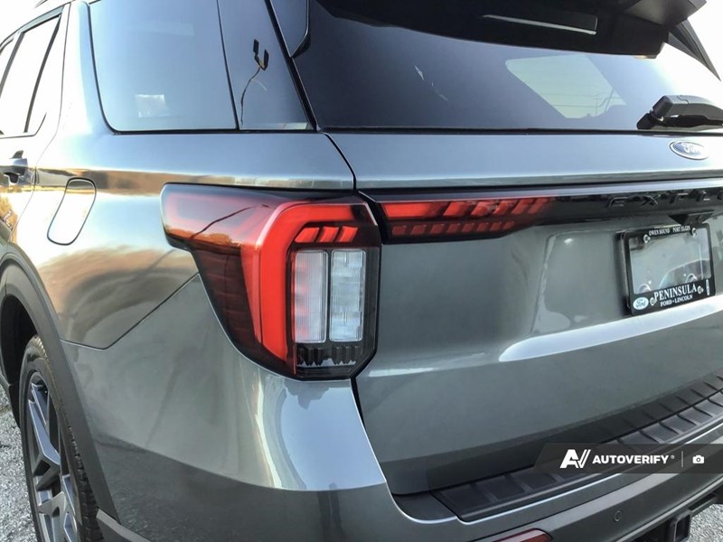 2025 FORD EXPLORER ST 4WD