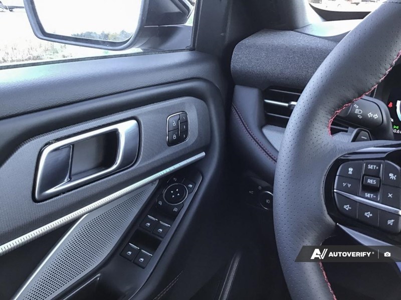 2025 FORD EXPLORER ST 4WD