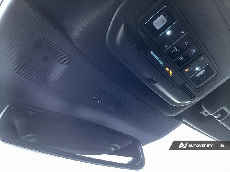 2025 FORD EXPLORER ST 4WD