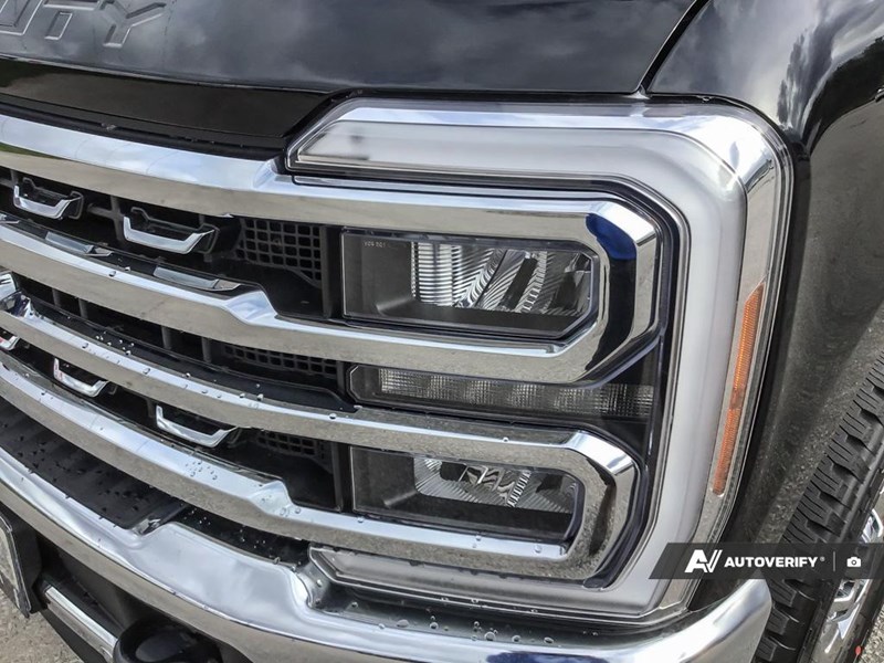 2026 FORD F-250 LARIAT 4WD CREW CAB 6.75' BOX