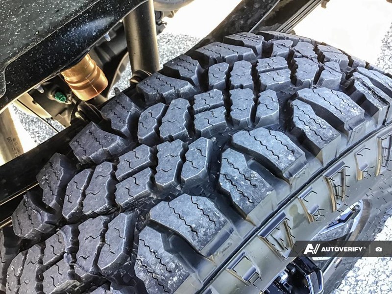 2026 FORD F-350 LARIAT 4WD CREW CAB 6.75' BOX