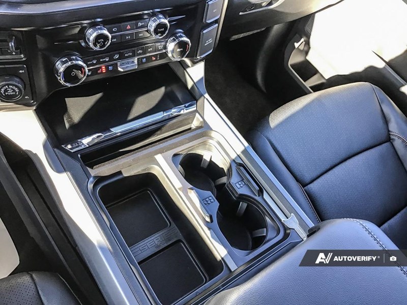 2026 FORD F-350 LARIAT 4WD CREW CAB 6.75' BOX