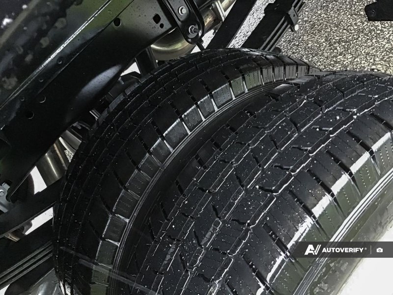 2026 FORD F-350 XLT 4WD CREW CAB 8' BOX