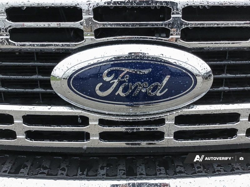 2026 FORD F-350 XLT 4WD CREW CAB 8' BOX