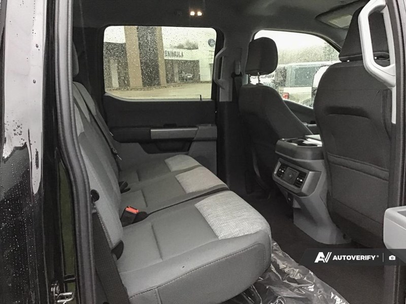 2026 FORD F-350 XLT 4WD CREW CAB 8' BOX