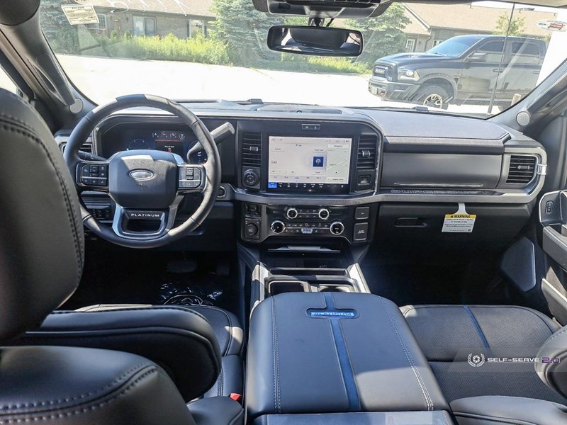 2025 FORD F-450 PLATINUM 4WD CREW CAB 8' BOX