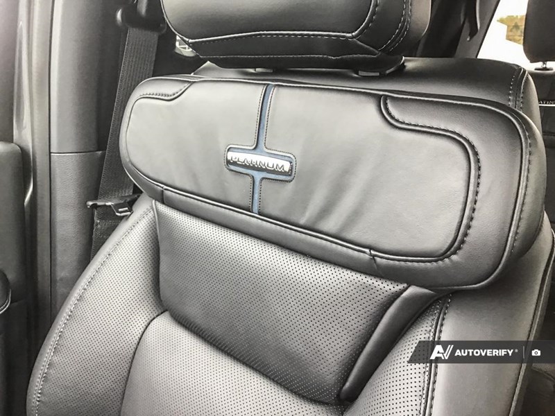 2025 FORD F-450 PLATINUM 4WD CREW CAB 8' BOX