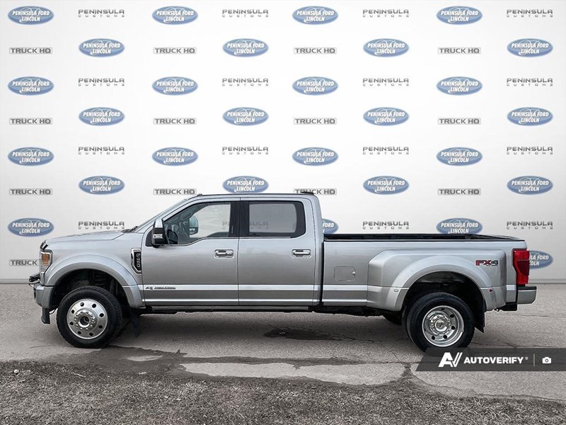 2022 Ford F-450 Platinum 4WD Crew Cab 8' Box