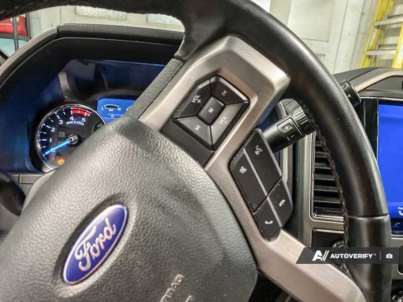 2022 Ford F-450 Platinum 4WD Crew Cab 8' Box