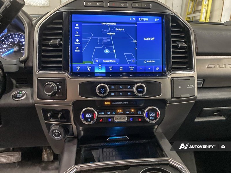 2022 Ford F-450 Platinum 4WD Crew Cab 8' Box