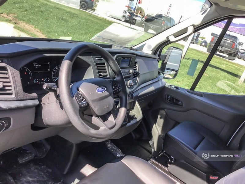 2024 FORD TRANSIT-250 CARGO T-250 148