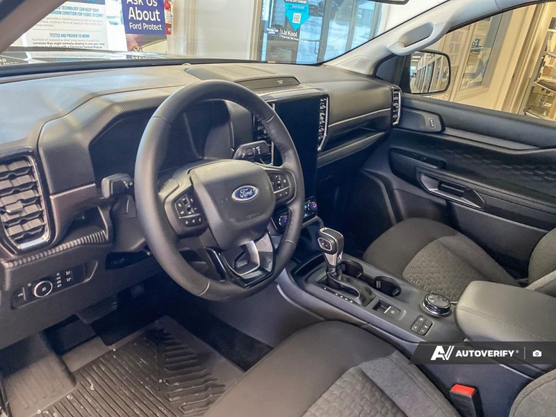 2025 Ford Ranger XLT 4WD SuperCrew 5' Box