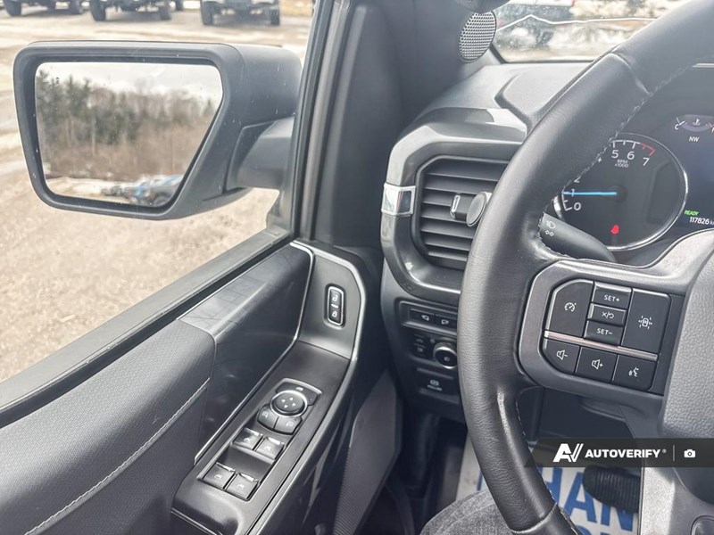 2023 Ford F-150 XLT 4WD Supercrew 5.5' Box