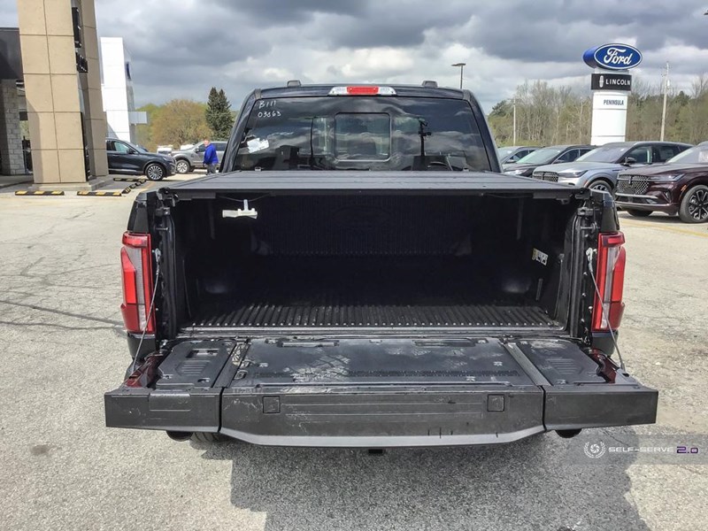 2025 FORD F-150 LARIAT 4WD SUPERCREW 5.5' BOX