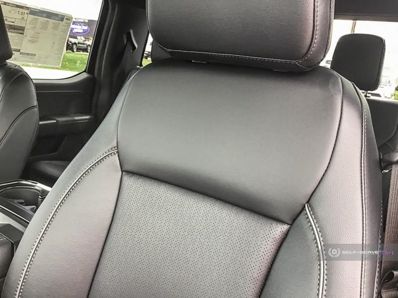 2025 FORD F-150 LARIAT 4WD SUPERCREW 5.5' BOX