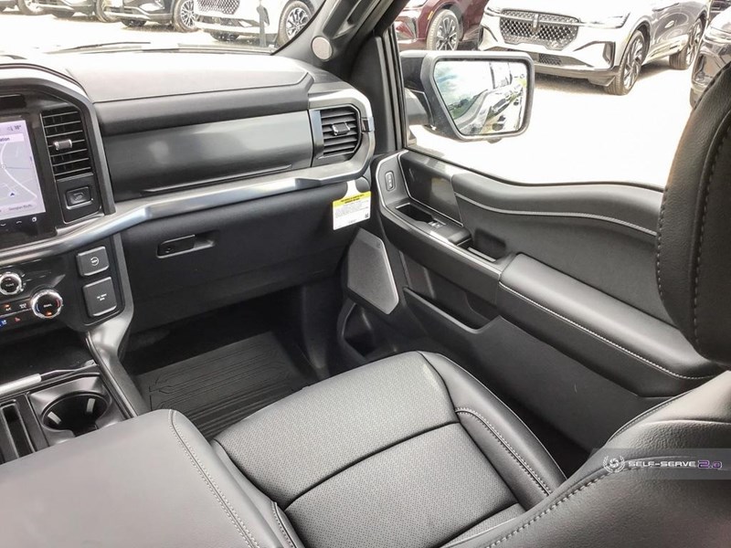 2025 FORD F-150 LARIAT 4WD SUPERCREW 5.5' BOX