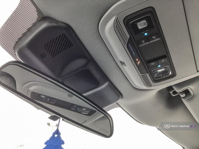 2022 FORD F-150 XLT 2WD REG CAB 6.5' BOX