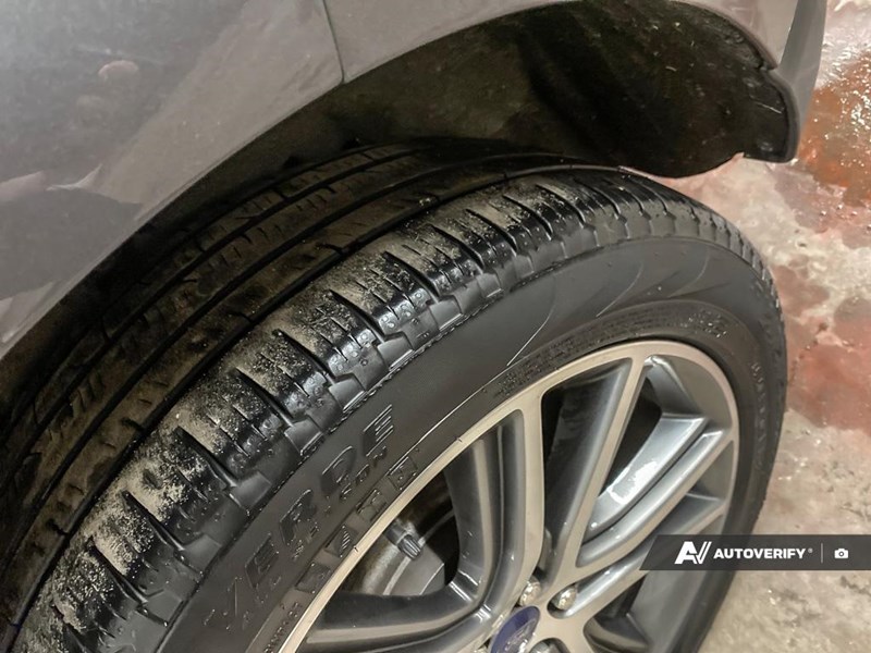 2022 FORD EDGE TITANIUM AWD