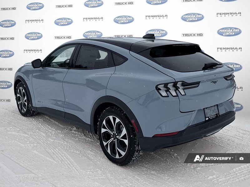 2025 Ford Mustang Mach-E Select AWD