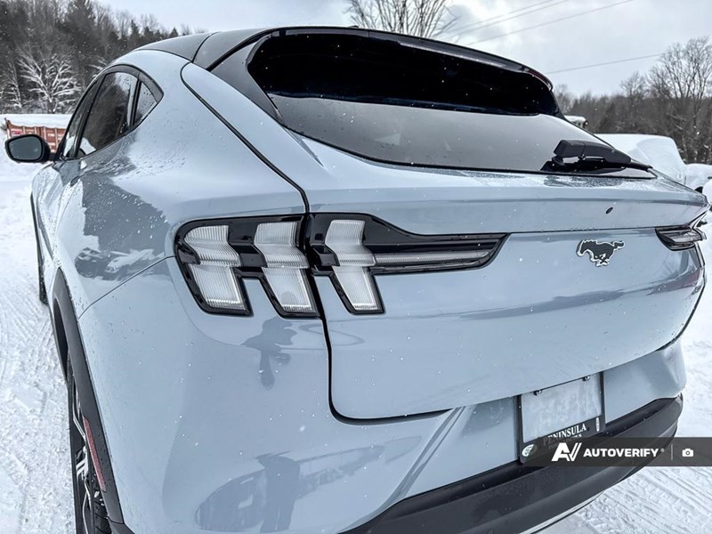 2025 Ford Mustang Mach-E Select AWD