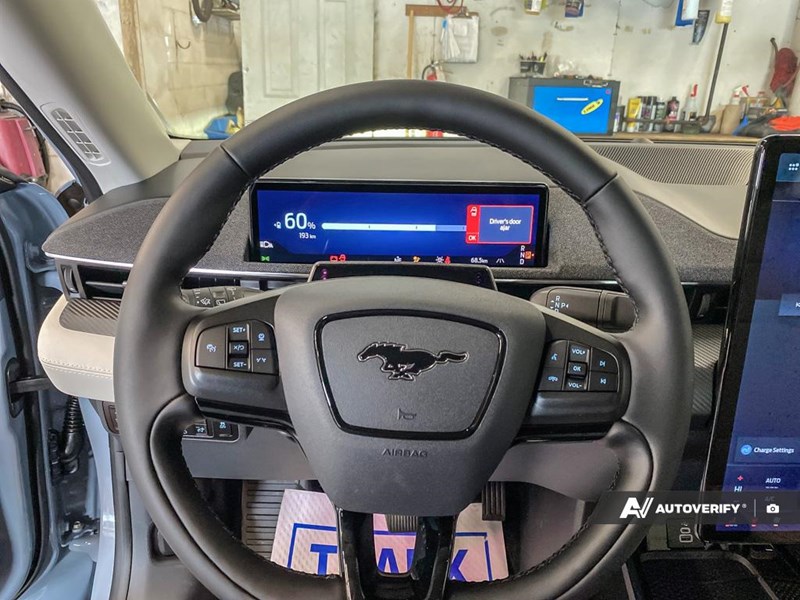 2025 Ford Mustang Mach-E Premium AWD