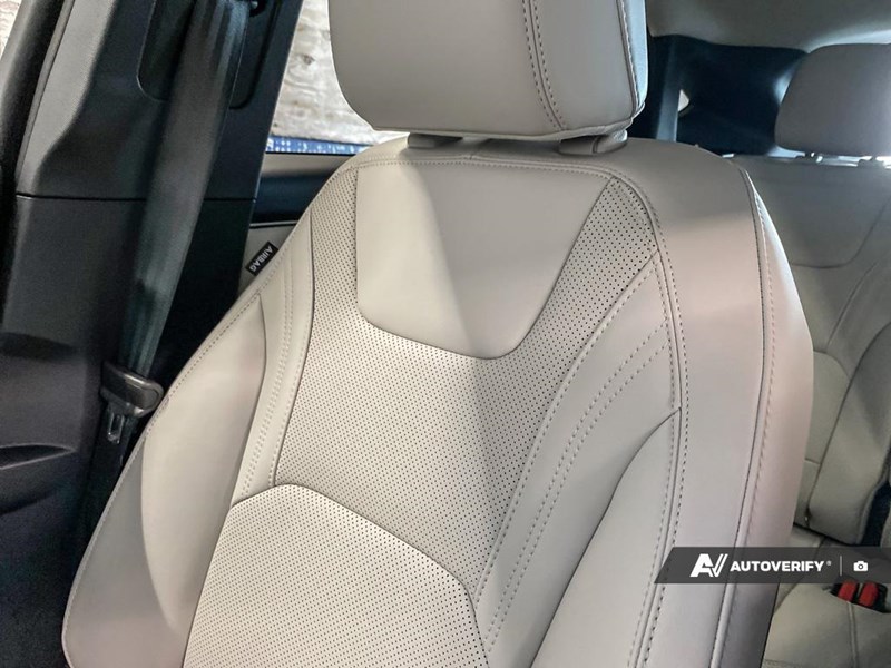 2025 Ford Mustang Mach-E Premium AWD