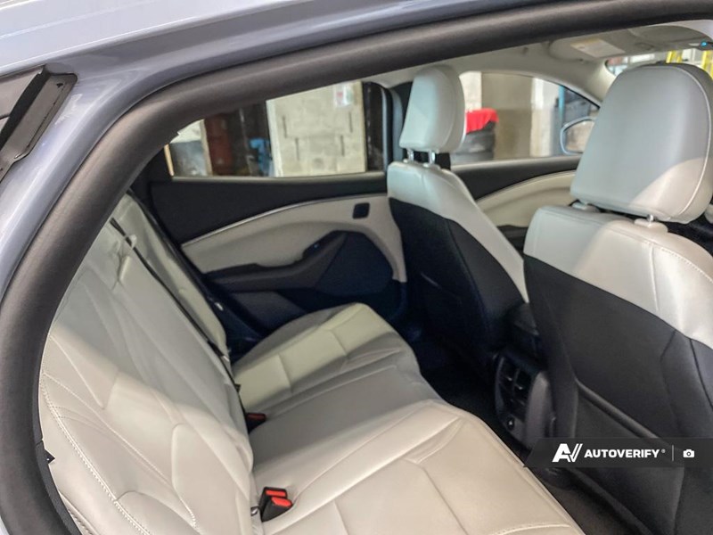 2025 Ford Mustang Mach-E Premium AWD