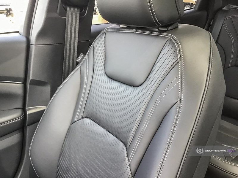 2025 FORD MUSTANG MACH-E PREMIUM AWD