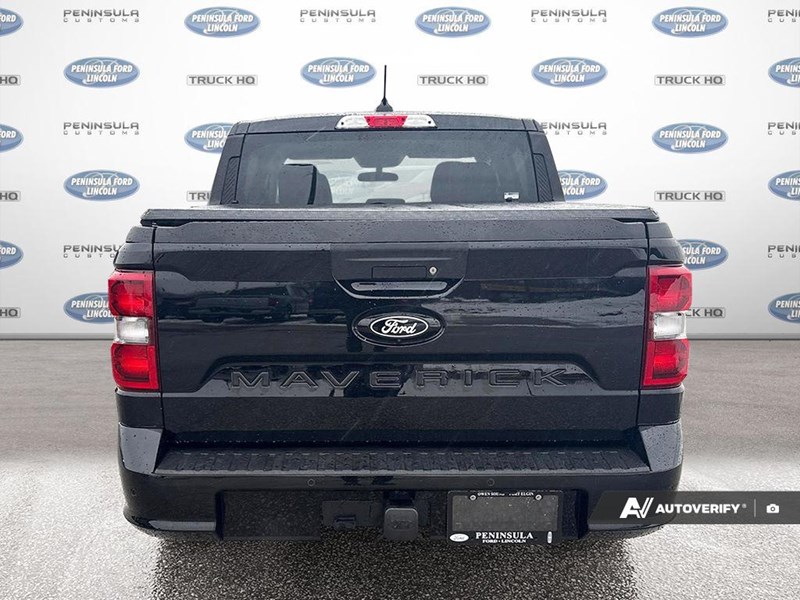 2025 Ford Maverick Lobo Standard AWD SuperCrew