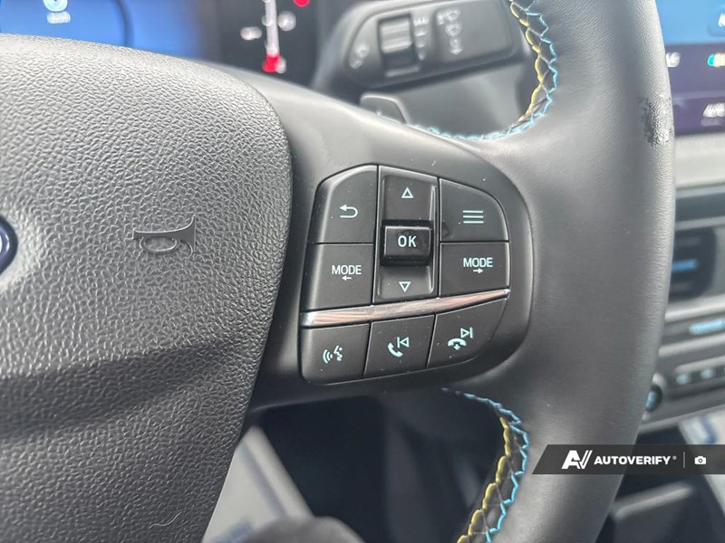 2025 Ford Maverick Lobo Standard AWD SuperCrew