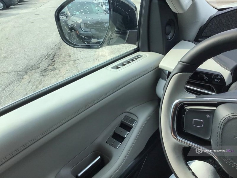 2025 LINCOLN NAVIGATOR RESERVE 4X4