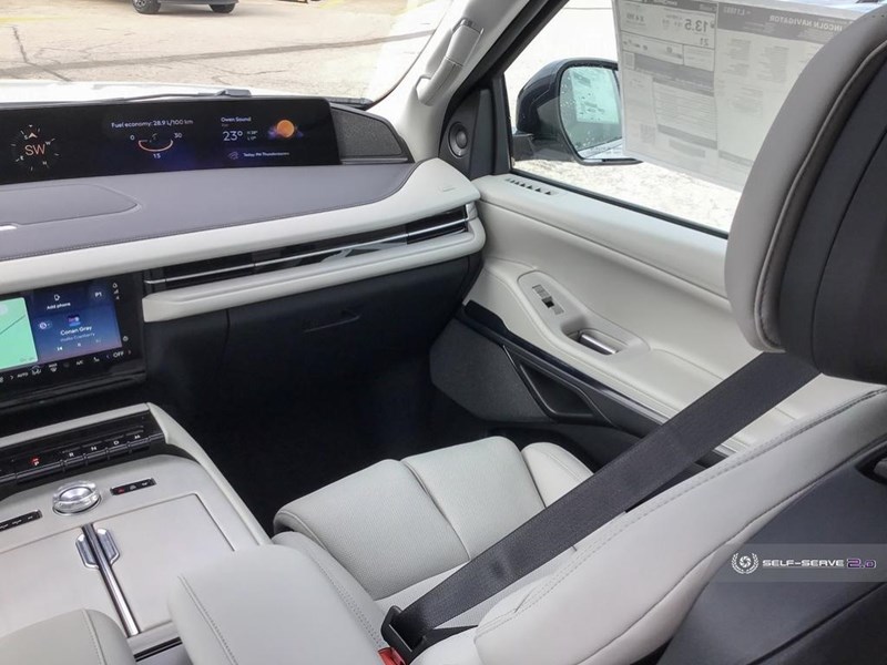 2025 LINCOLN NAVIGATOR RESERVE 4X4