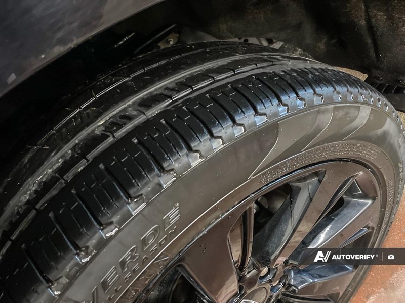 2023 LINCOLN NAVIGATOR L RESERVE 4X4