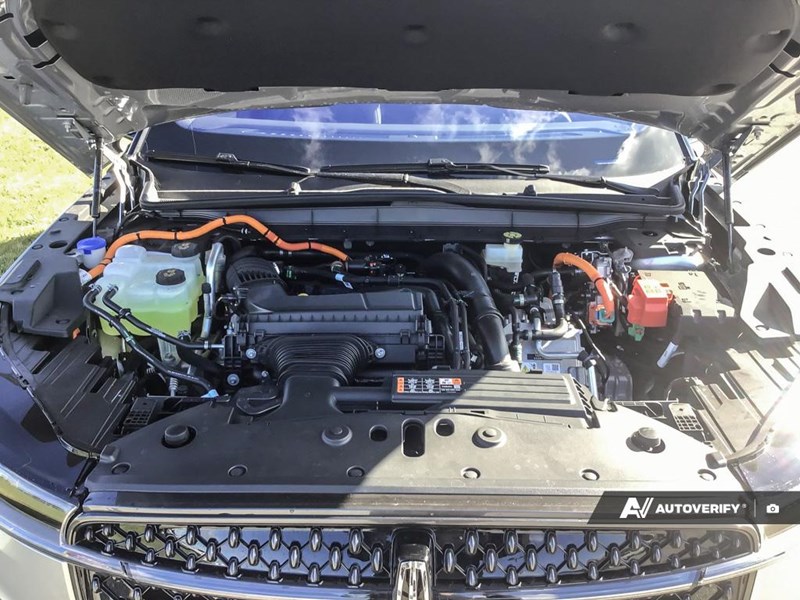 2025 LINCOLN NAUTILUS PREMIERE AWD