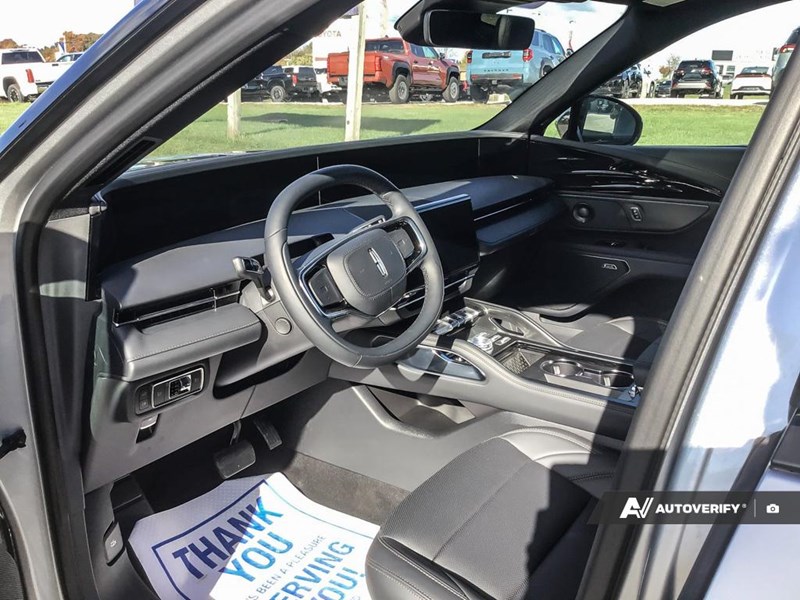 2025 LINCOLN NAUTILUS PREMIERE AWD