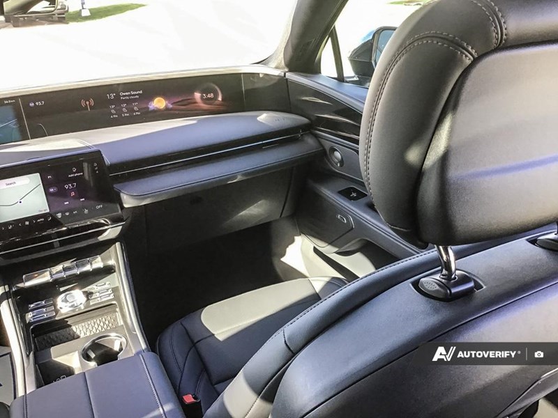 2025 LINCOLN NAUTILUS PREMIERE AWD