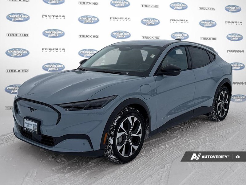 2025 Ford Mustang Mach-E Select AWD