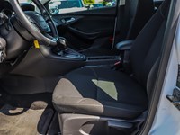 2017 FORD FOCUS 5DR HB SE