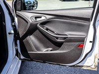2017 FORD FOCUS 5DR HB SE