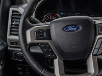 2019 FORD F-150 LARIAT 4WD SUPERCREW 5.5' BOX
