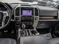 2019 FORD F-150 LARIAT 4WD SUPERCREW 5.5' BOX