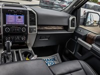 2019 FORD F-150 LARIAT 4WD SUPERCREW 5.5' BOX