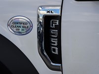 2019 FORD F-450 XL 4WD CREW CAB 8' BOX