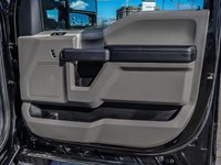2022 FORD F-250 XLT 4WD| DIESEL | PREMIUM PKG | NEW TIRES + BRAKES