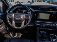 2022 GMC SIERRA 1500 4WD CREW CAB | LEATHER | MOONROOF| NEW TIRES